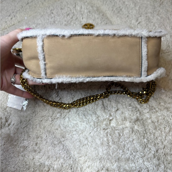 NWT Tory Burch Chelsea Sharlin Convertible Shoulder Bag - Picture 13 of 13